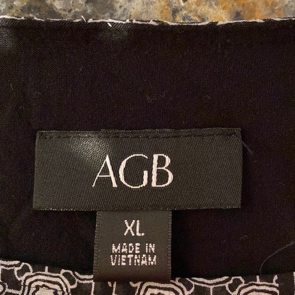 H womens AGB lined flutter sleeve stretch regular size top XL - Picture 3 of 4